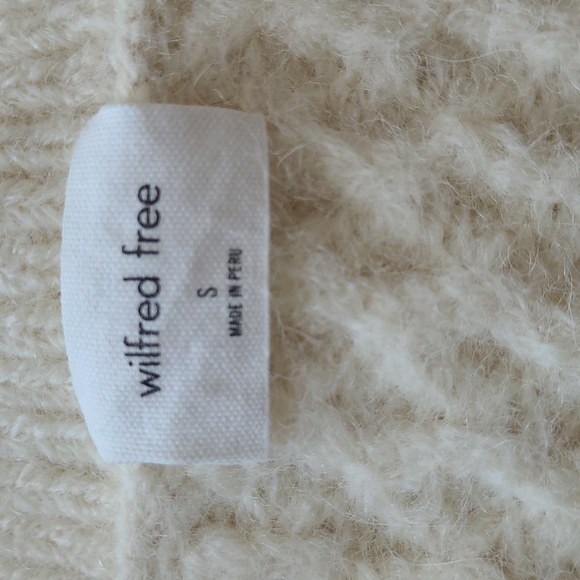 Wilfred Free Adley Cropped Sweater - Picture 2 of 7